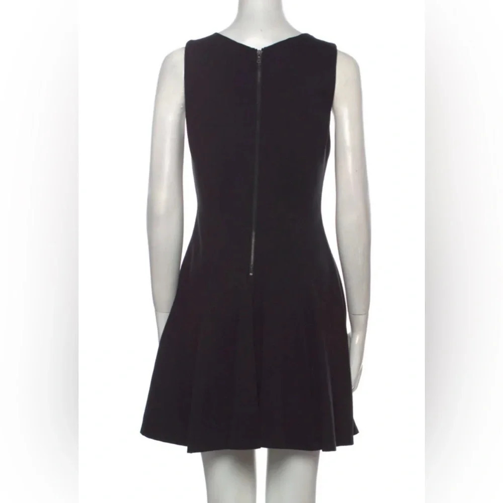 alice + olivia black sleeveless scoop neck dress LBD Fully Lined Gorgeou… - Picture 3 of 11